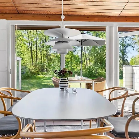 Holiday home 1403-aakirkeby-sortspaettevej-12